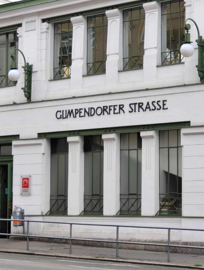 Central Mariahilfer Apartment 5 Min To The Schoenbrunn Palace And City Shopping Center Viena Exterior foto